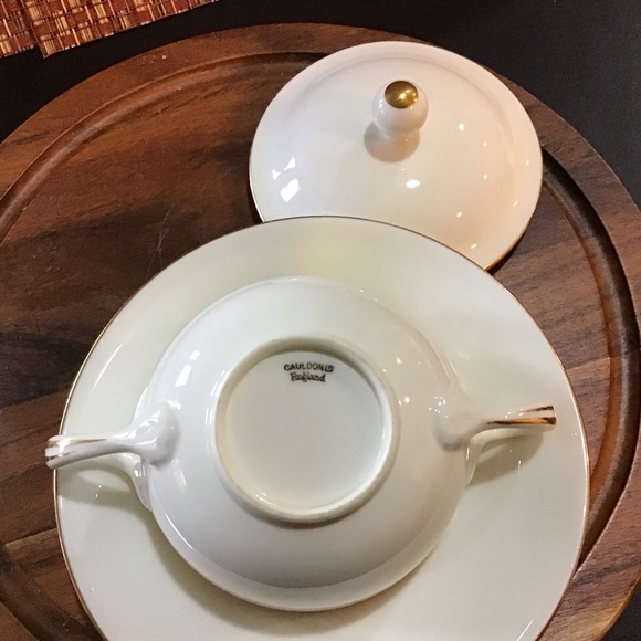 Cauldon England Bouillon Cup, Saucer, and Lid Bone China - Picture 2 of 7